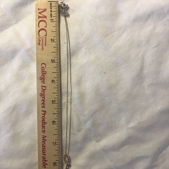 Avon  Breast Cancer Crusade Pink Ribbon Rhinestone Necklace 2004‎ Silver Tone - Picture 7 of 7